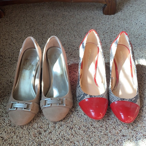 2 heels! - Picture 3 of 3